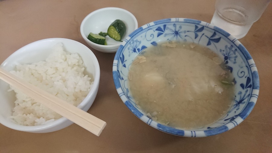富山名物！朝日町の【栄食堂】でアルミ鍋の豪快なたら汁を食べてみた