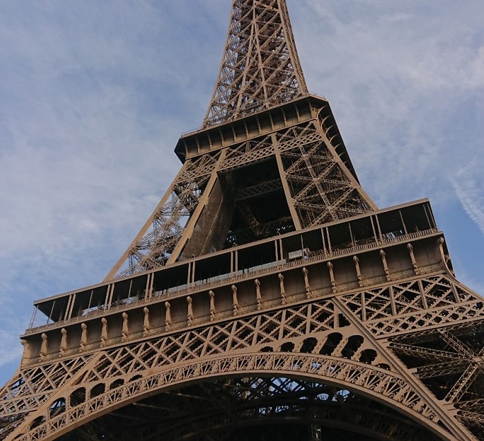 凱旋門と並ぶパリのシンボル！世界一のタワー【エッフェル塔】へ行ってみた